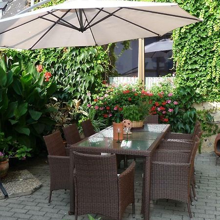 Gaestehaus Koen Zeltingen-Rachtig Bagian luar foto